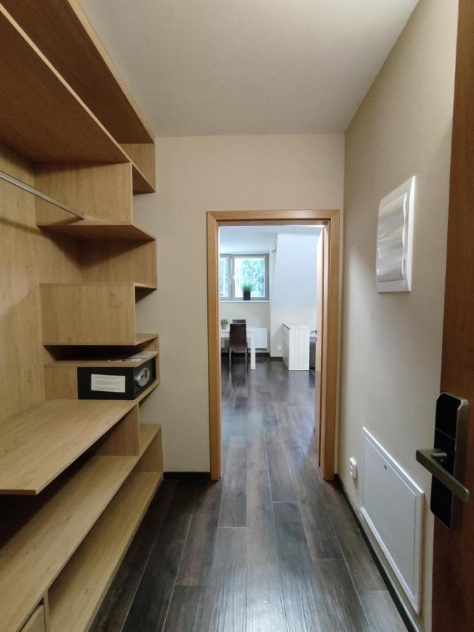 Anensky Apartman C303 - S O2 Tv A Stabilni Rychlou Wifi, S Moznosti Dokoupeni Bufetovych Snidani - By Relax ハルラホフ エクステリア 写真
