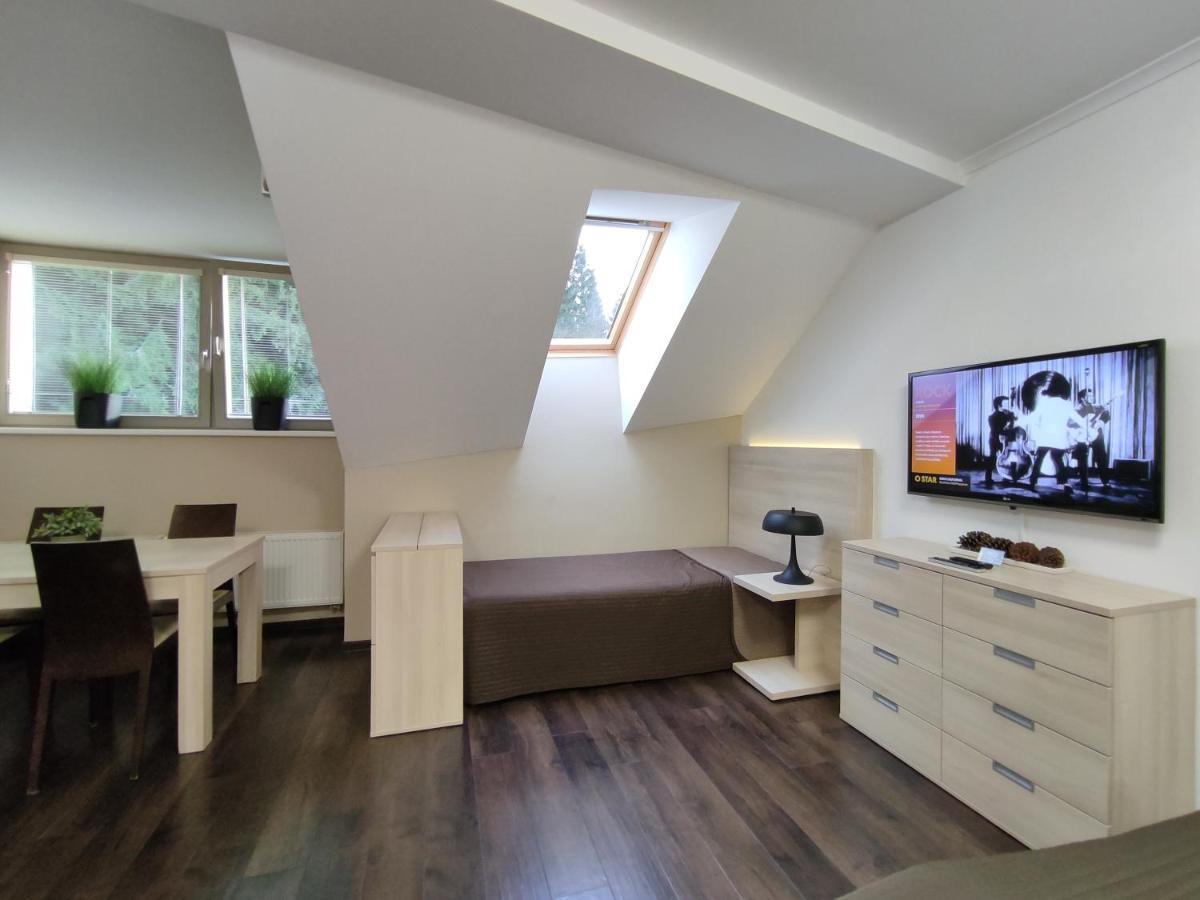 Anensky Apartman C303 - S O2 Tv A Stabilni Rychlou Wifi, S Moznosti Dokoupeni Bufetovych Snidani - By Relax ハルラホフ エクステリア 写真