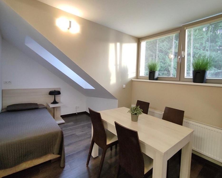 Anensky Apartman C303 - S O2 Tv A Stabilni Rychlou Wifi, S Moznosti Dokoupeni Bufetovych Snidani - By Relax ハルラホフ エクステリア 写真